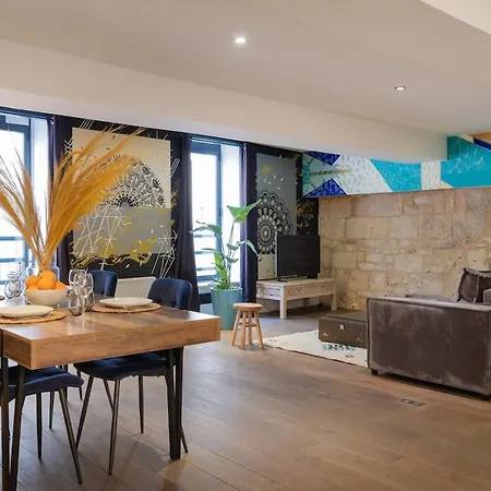 Pleiade Opera Comedie Climatise Appartement